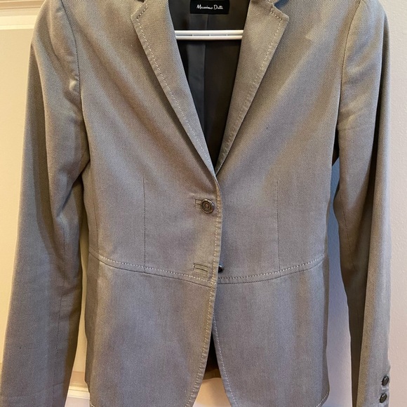Mint condition dressy blazer - Picture 2 of 4